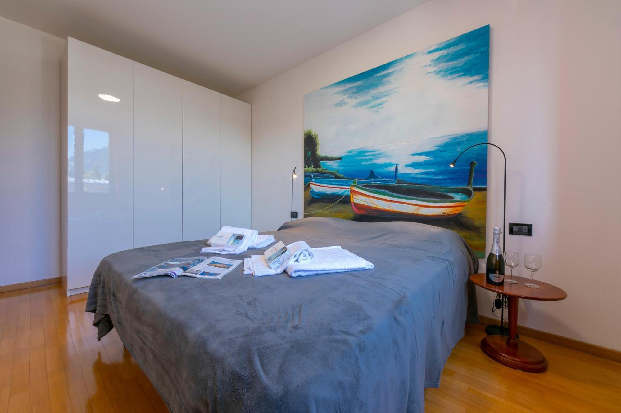 Claz House - Happy Rentals Riva del Garda Eksteriør bilde