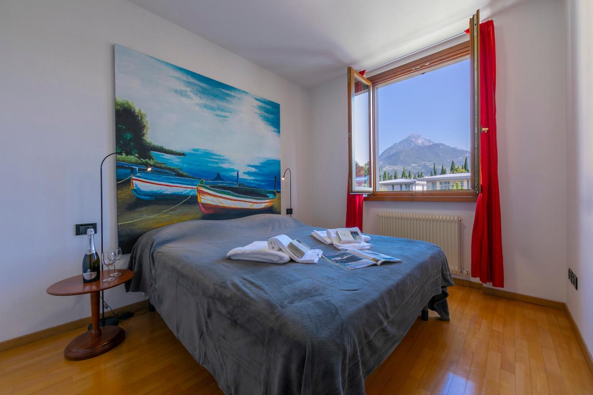 Claz House - Happy Rentals Riva del Garda Eksteriør bilde