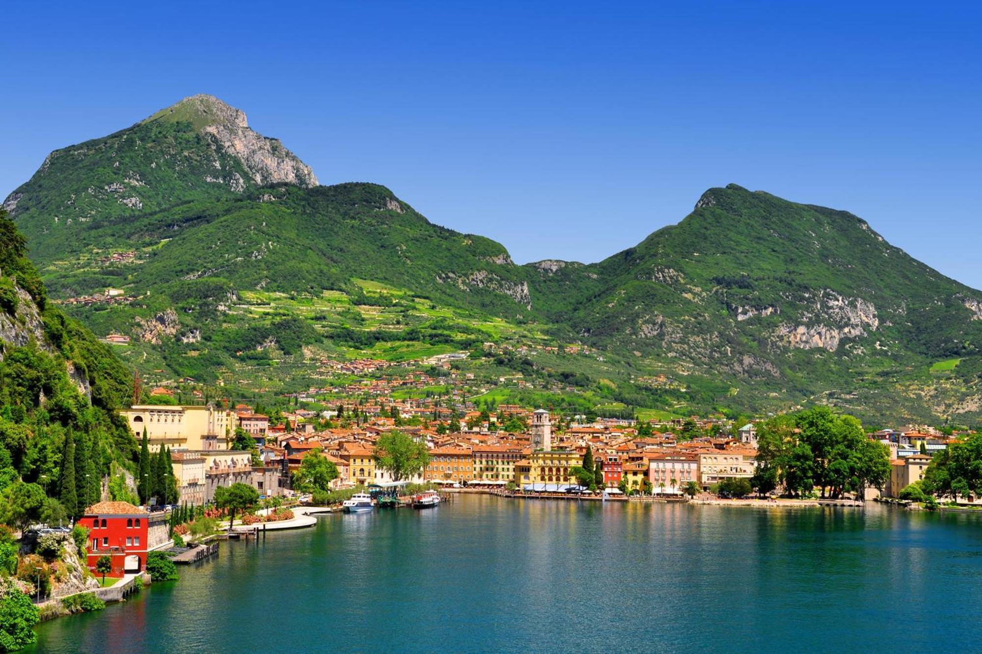 Claz House - Happy Rentals Riva del Garda Eksteriør bilde